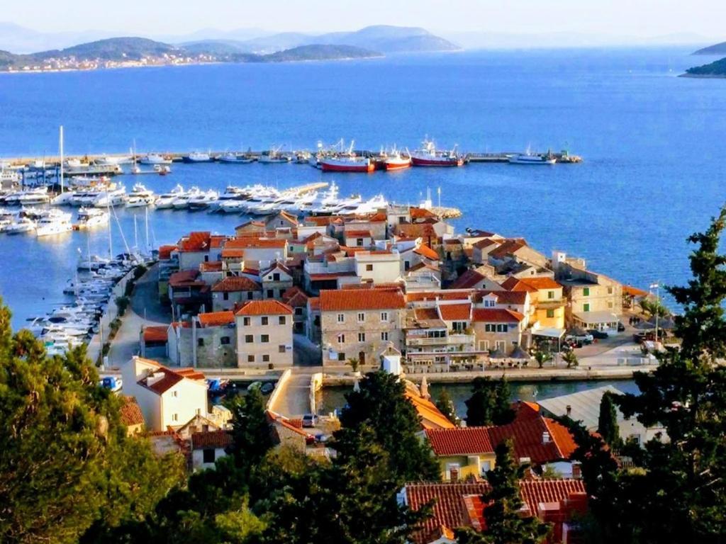 Appartamento Apartman Lucana Tribalj Esterno foto
