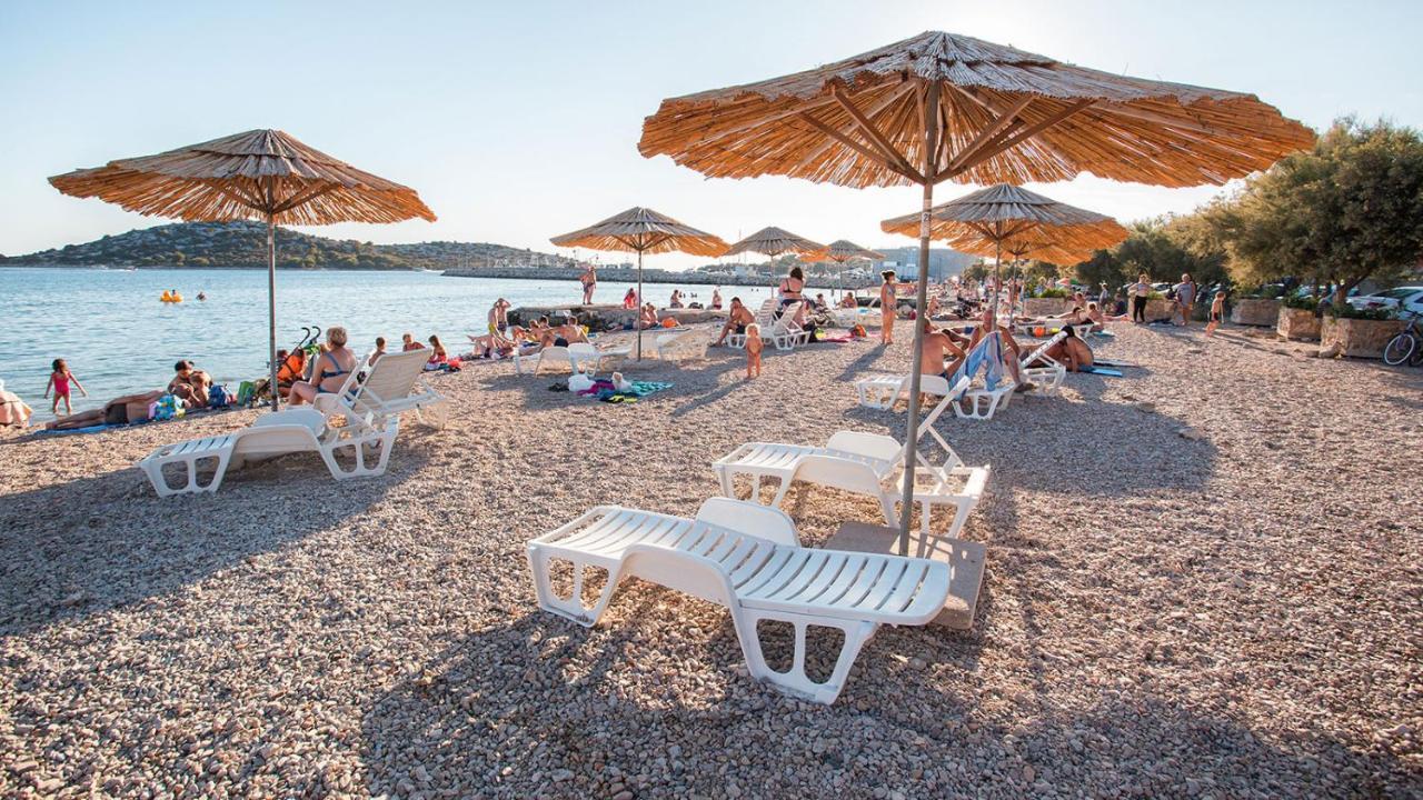 Appartamento Apartman Lucana Tribalj Esterno foto