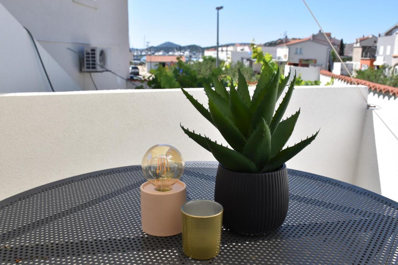 Appartamento Apartman Lucana Tribalj Esterno foto