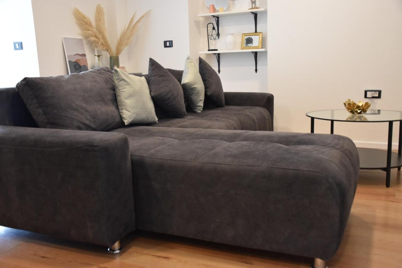 Appartamento Apartman Lucana Tribalj Esterno foto