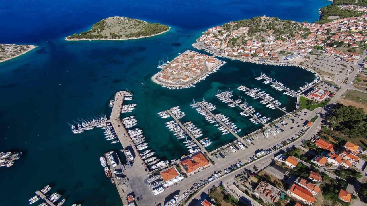 Appartamento Apartman Lucana Tribalj Esterno foto